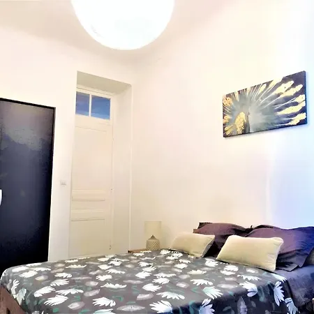 Apartment Confortable Au Coeur De - Vue Sur La *